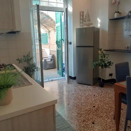 Sabrina Maison Chic Terrazza Superba * Genova